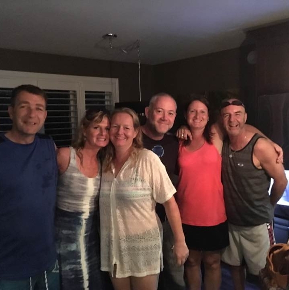 Meet your Posher, Sharon - Picture 1 of 1